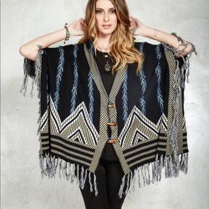 Gypsy 05 hooded fringe poncho